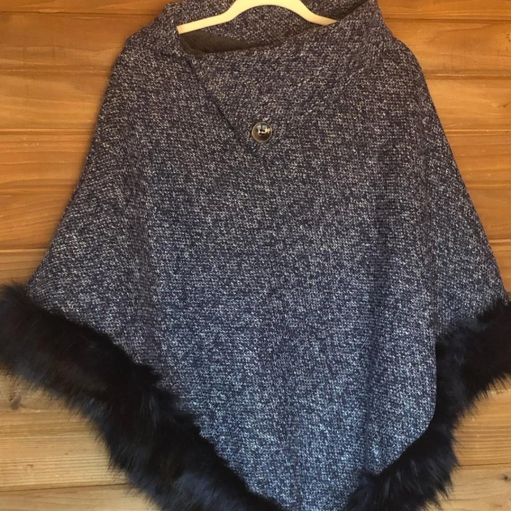 Stay Warm! Look Great! NWOT